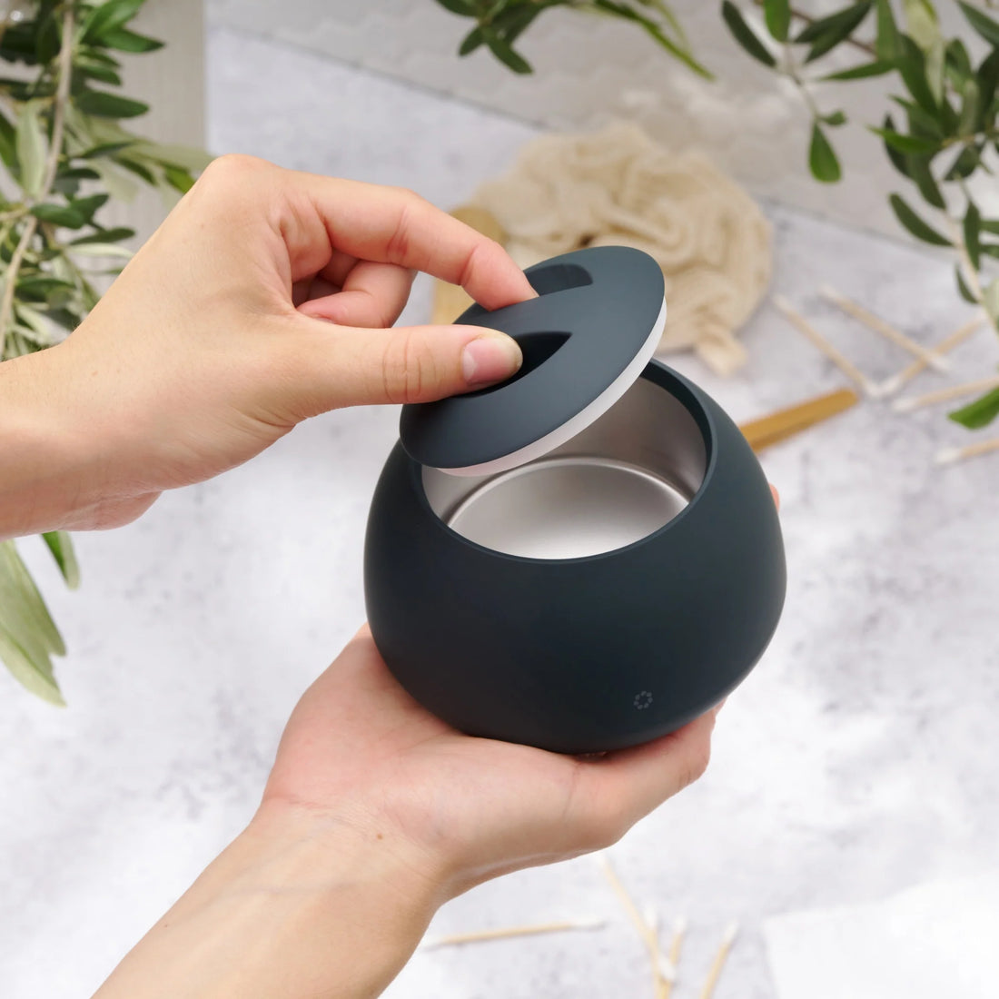 PureSonic — Ultrasonic Retainer & Denture Cleaner