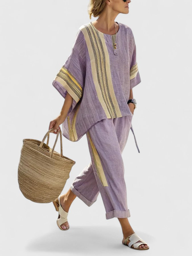 Women's Two-Piece Set - Comfortable, Wrinkle-Resistant & Chic