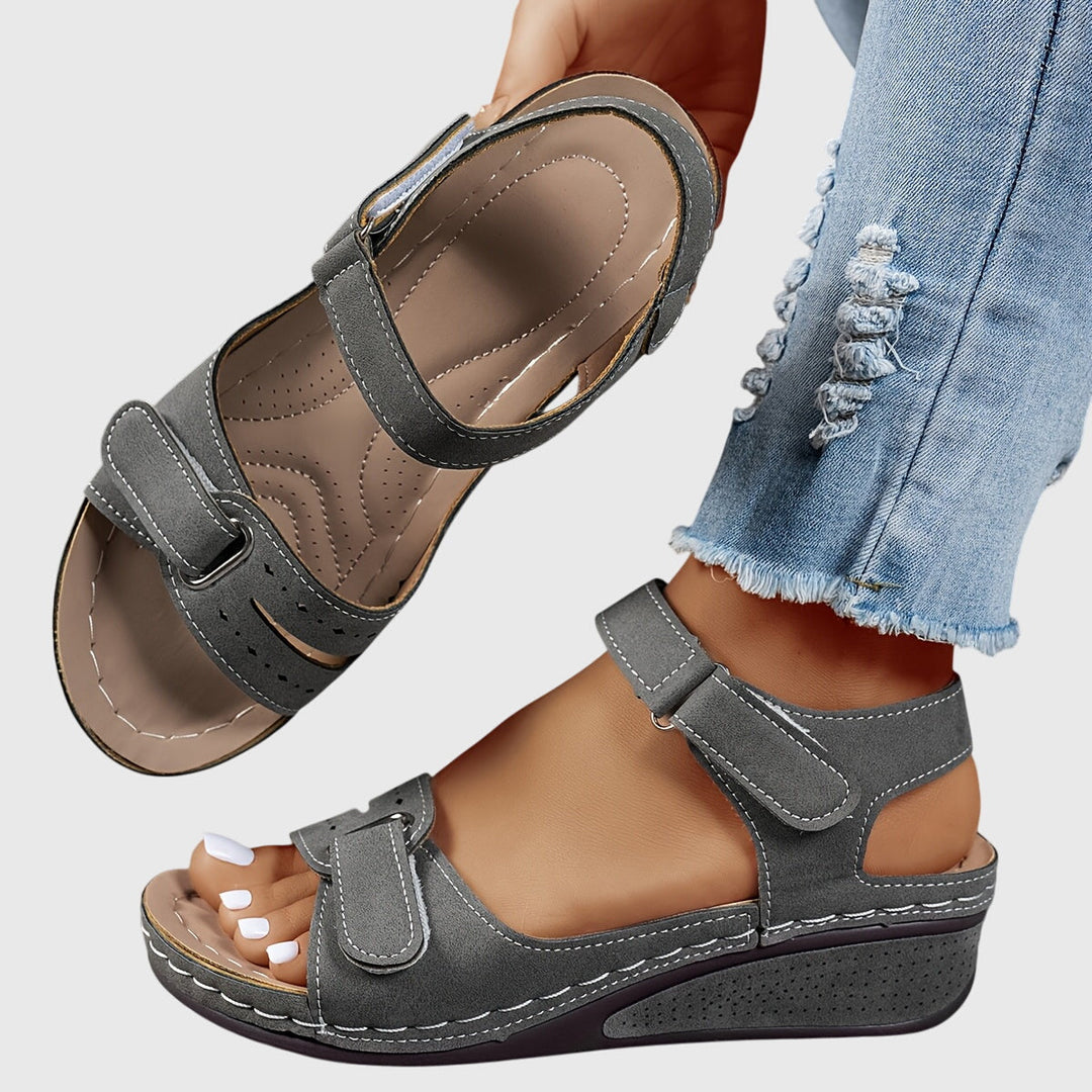 Women's Crystal Orthopedic Sandals - All-Day Comfort