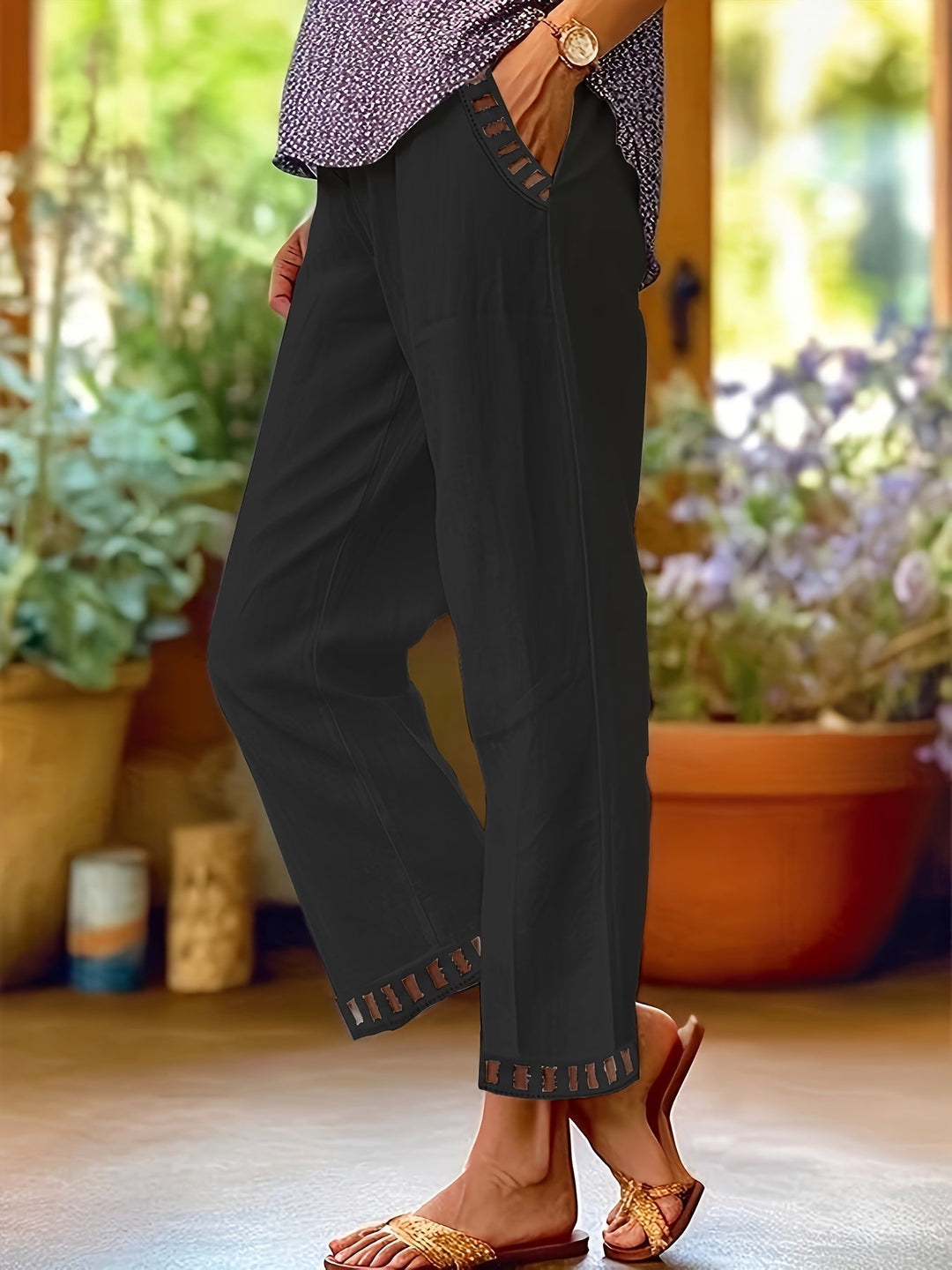 Women's Relaxed Contrast Trim Cropped Pants - Breezy Spring Style