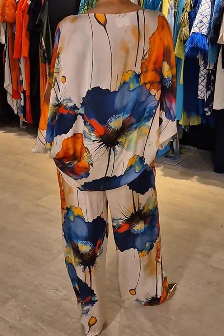 Women's Printed Two-Piece Set - Effortless Statement Style