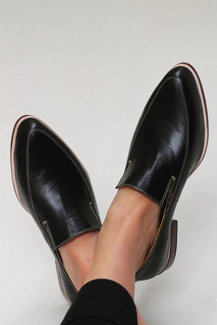Women's Elegant Minimalist Loafers - Everyday Versatility