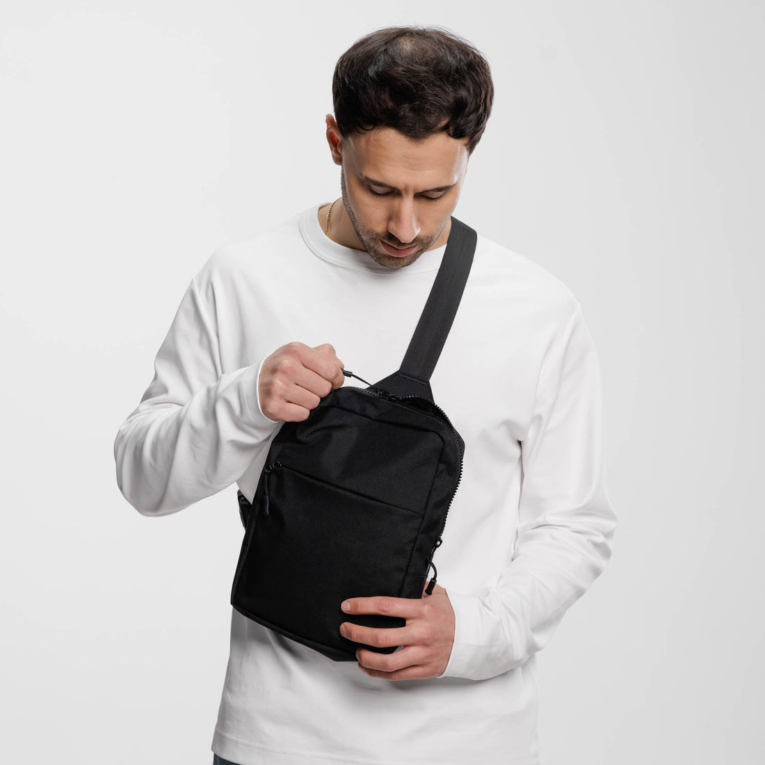 Sac Bandoulière Anti-Vol — Câble acier & poches sécurisées