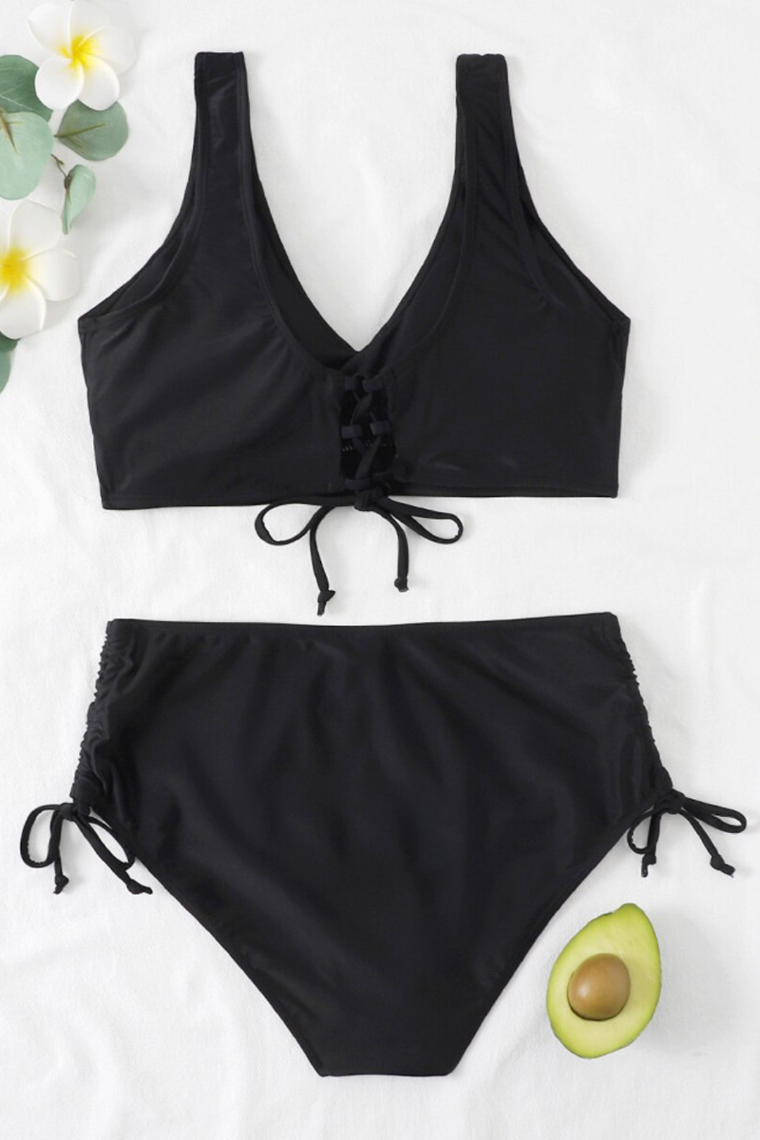 Women's Elegant Beach Bikini - Chic & Flattering Swimwear for Summer