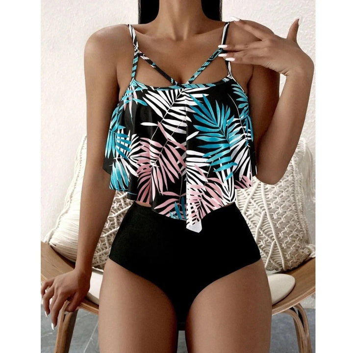 Women's Leaf Print Ruffled Tankini - Perfect for Beach Days