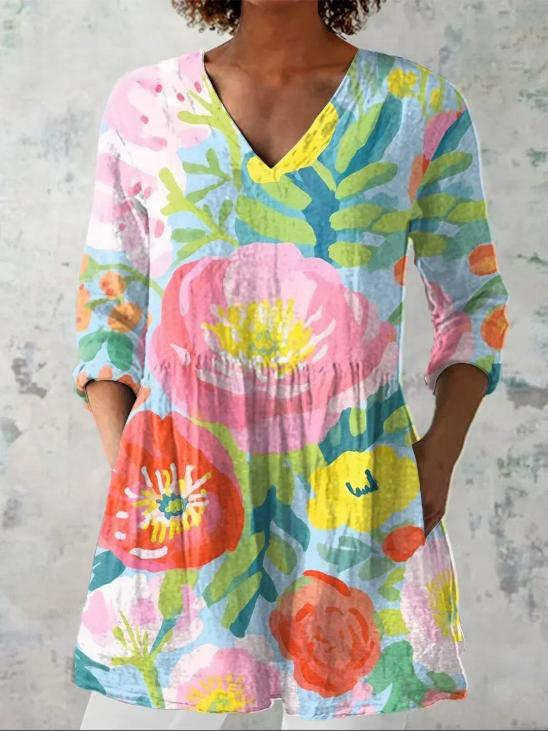Women's Soft Floral V-Neck Blouse - Elegant Everyday Top