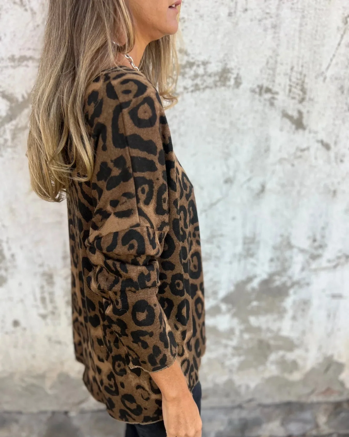 Women's Leopard Print Relaxed Fit Blouse - Bold & Everyday