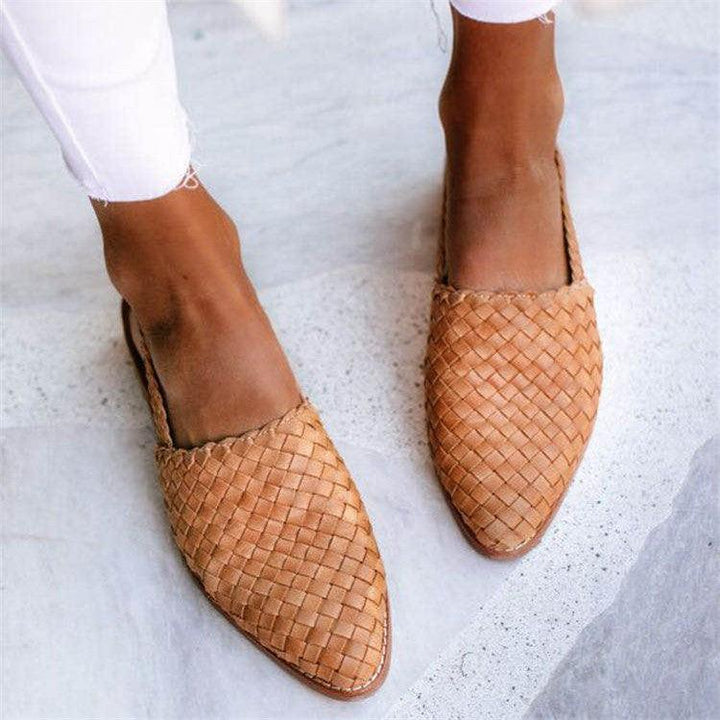 Women's Handcrafted Moccasins - Timeless Comfort and Style