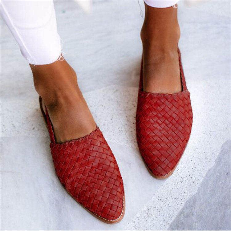 Women's Handcrafted Moccasins - Timeless Comfort and Style