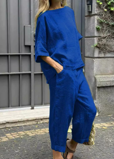 Women's Savannah Laidback Grace Two-Piece Set - Effortless Elegance