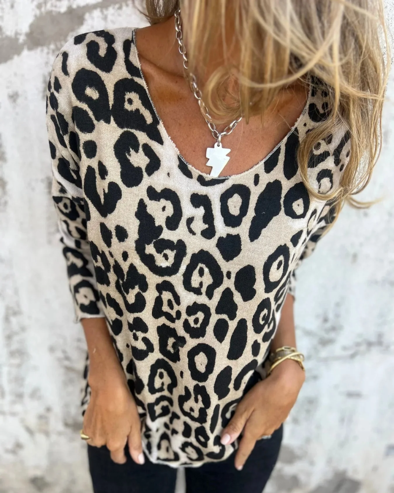 Women's Leopard Print Relaxed Fit Blouse - Bold & Everyday