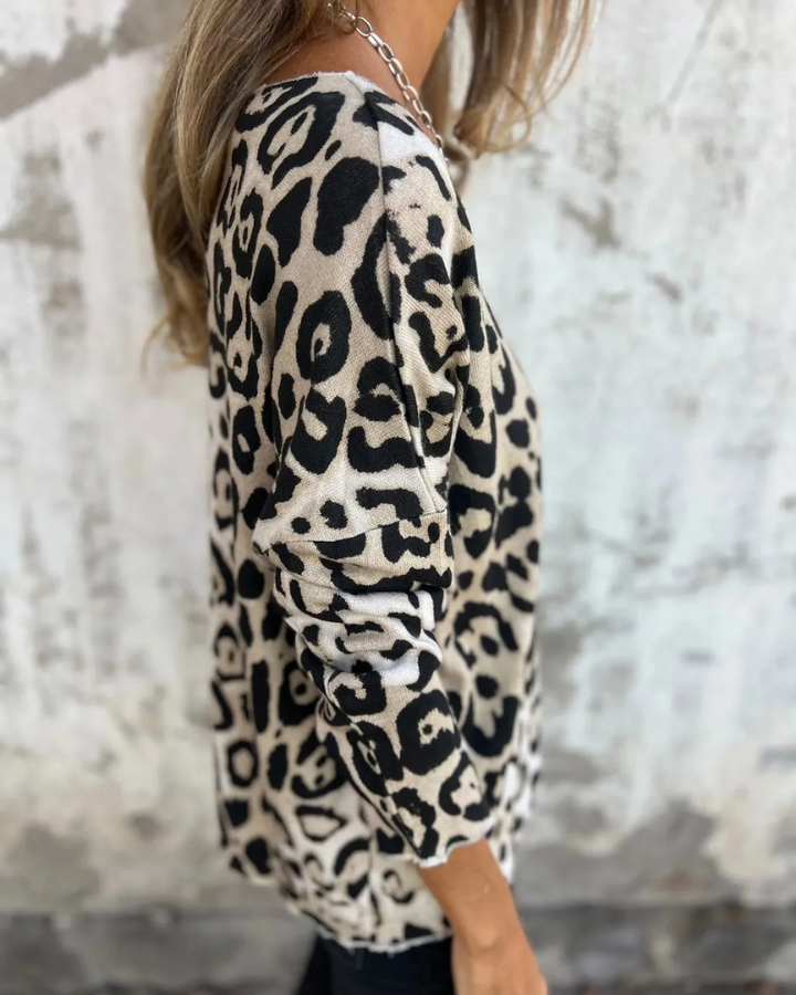 Women's Leopard Print Relaxed Fit Blouse - Bold & Everyday