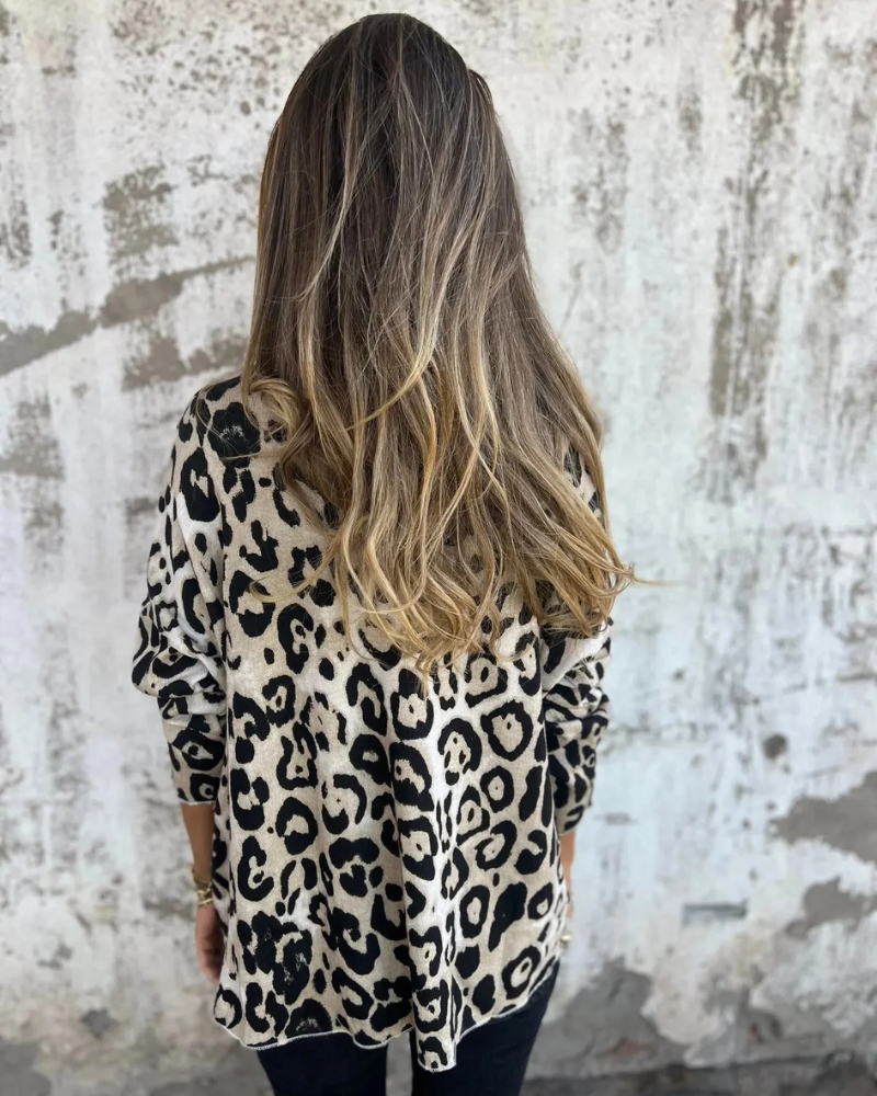 Women's Leopard Print Relaxed Fit Blouse - Bold & Everyday