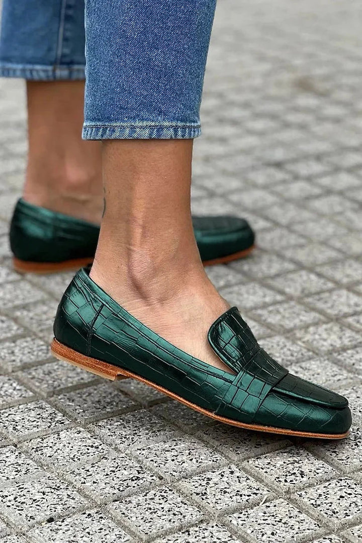 Women's Crocodile Effect Loafer - Everyday Elegance