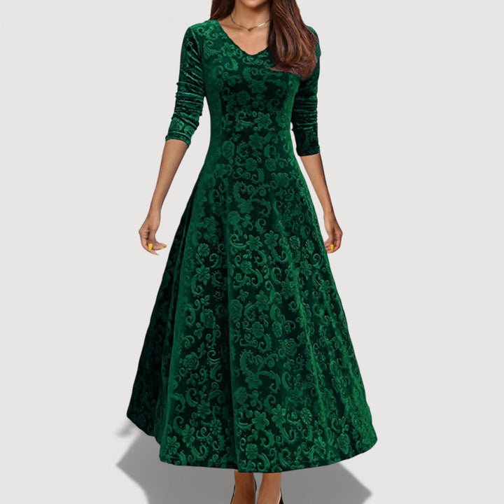 Women's Jillian Elegant Velvet Dress - Everyday Elegance