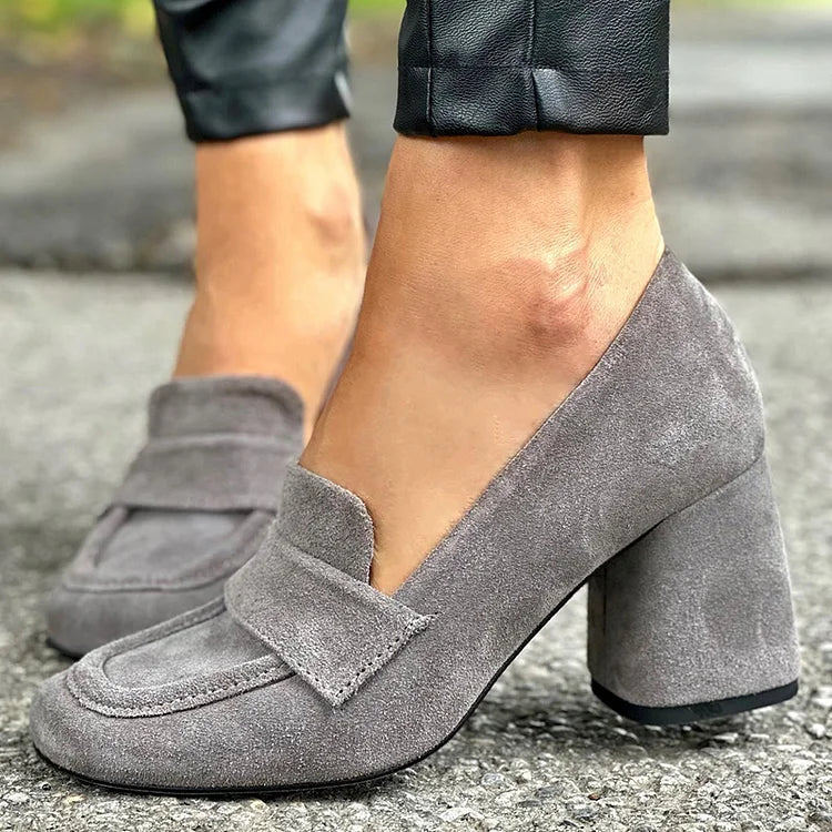 Women's Block Heel Loafers - Sophisticated and Practical Style