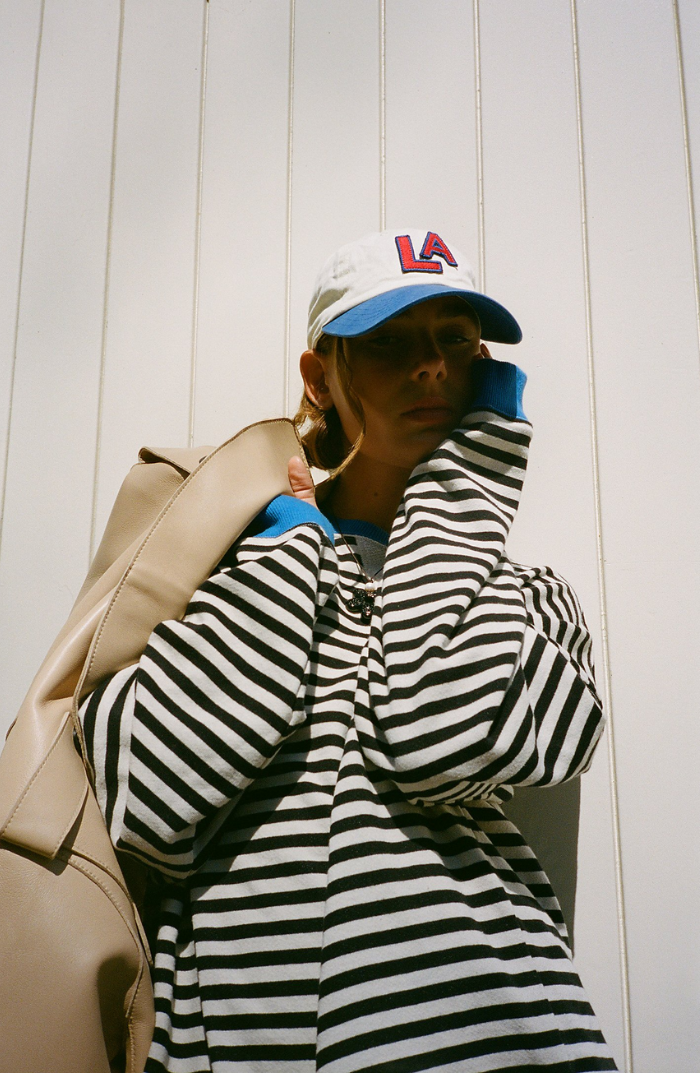 Women's Oversized Striped Sweater - Cozy & Bold Style