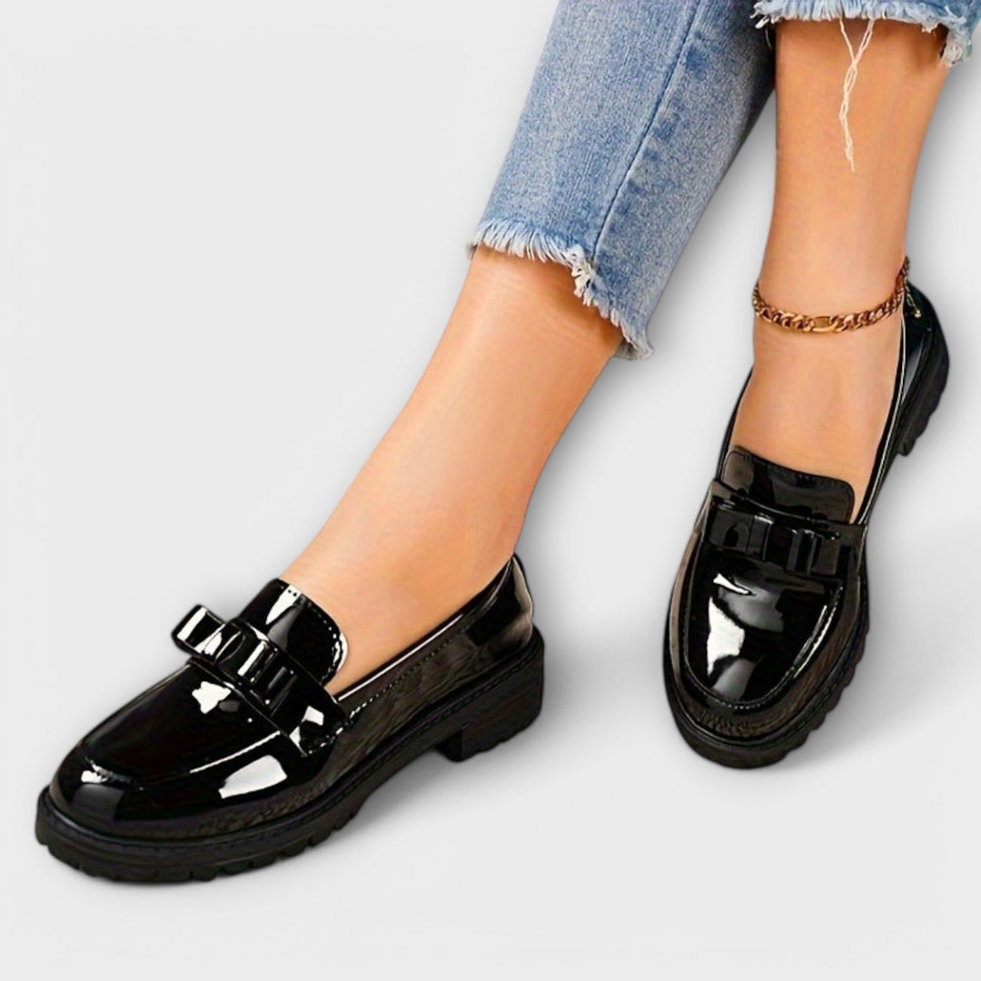 Women's Preppy Loafer Flats - Effortless Summer Style