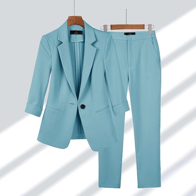 Women's Blazer & Trouser Set - Effortless Office to Evening