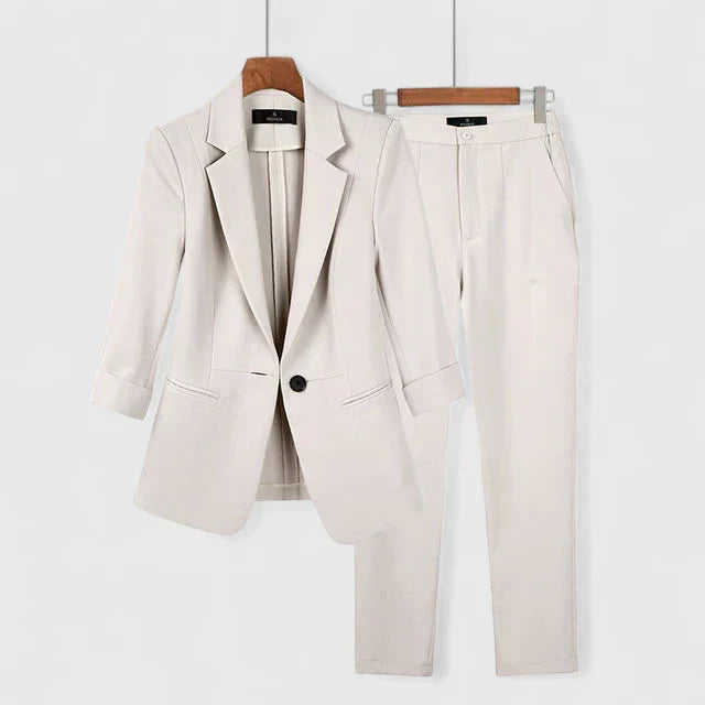 Women's Tailored Blazer & Pants Set - Effortless Professional Style