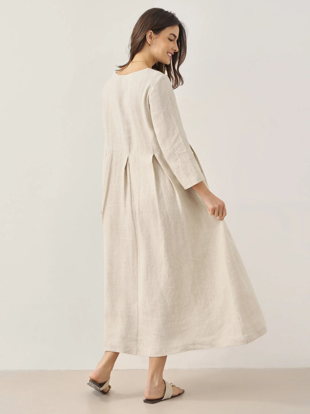 Women's 100% Linen Bateau-Neck Pleated Maxi Dress