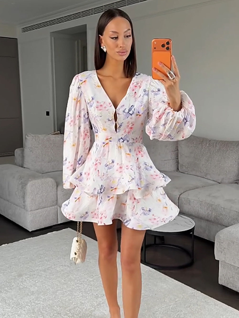 Chic Printed V-Neck Puff-Sleeve Mini Dress