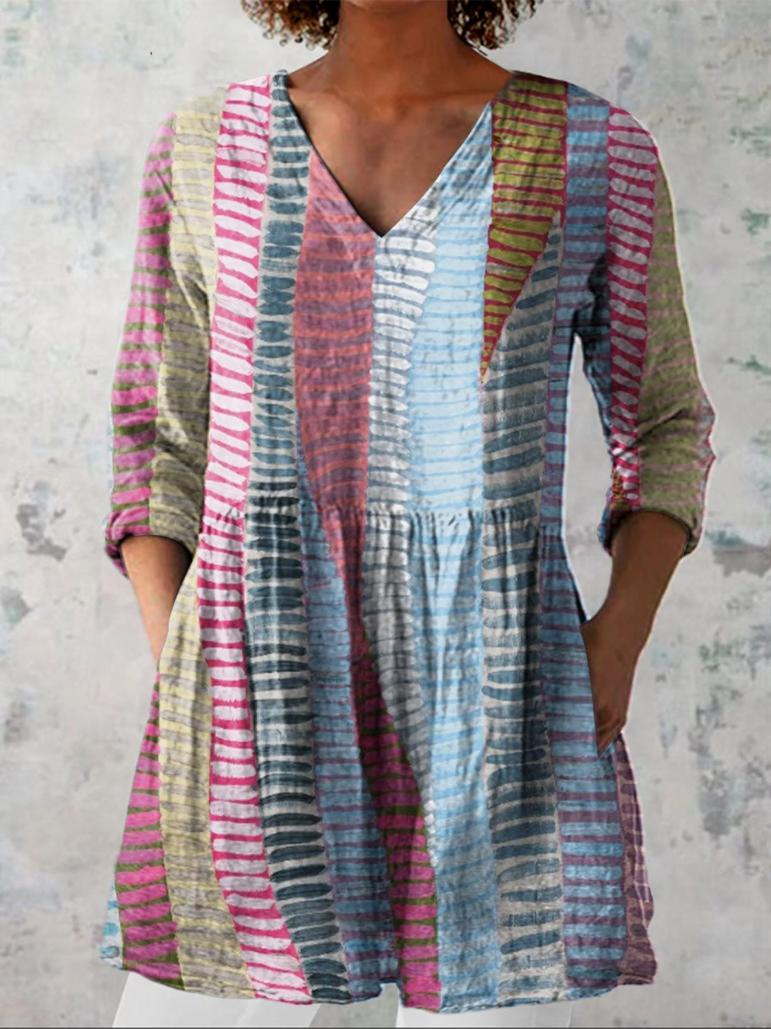 Women's Longline V-Neck Top with Pockets - Everyday Essential