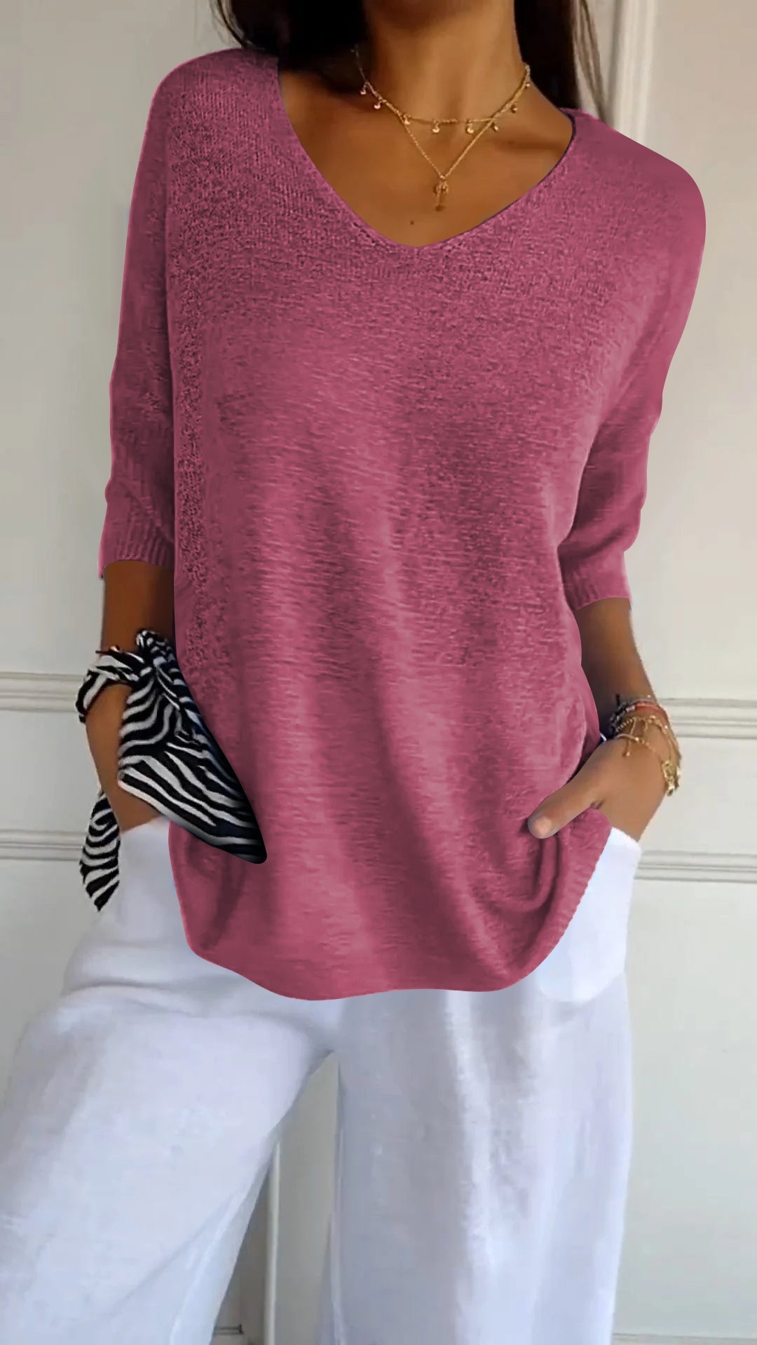 Women's V-Neck Knit Top - Versatile Everyday Essential