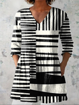 Women's Extended V-Neck Top - Effortless Everyday Style