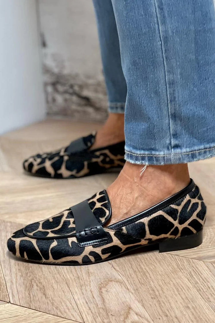 Women's Animal Print Loafer - Elegant Detail for Everyday Versatility