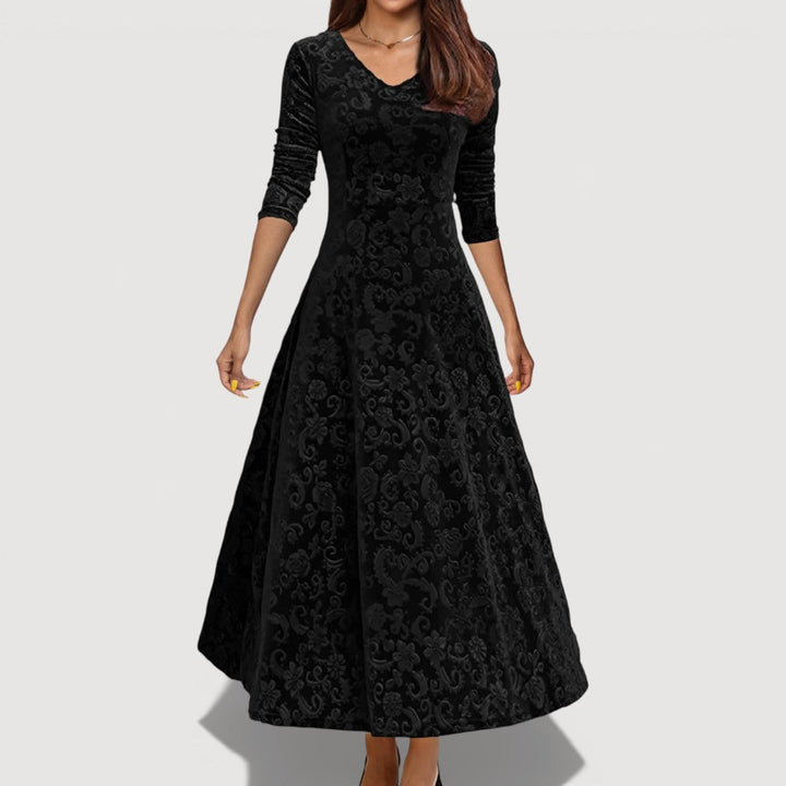 Women's Jillian Elegant Velvet Dress - Everyday Elegance