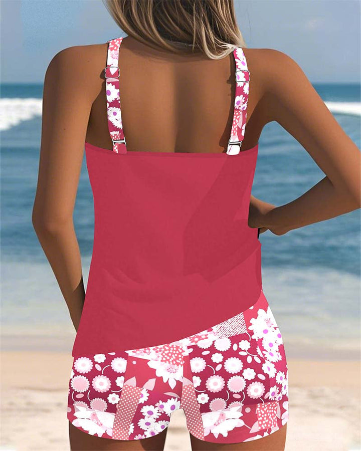 Women's Floral Tankini Set - Comfortable & Flirty Beach Look