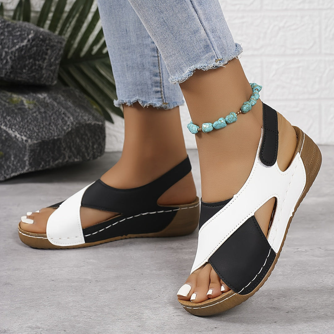 Women's Laura Orthopedic Sandal - Comfort and Support
