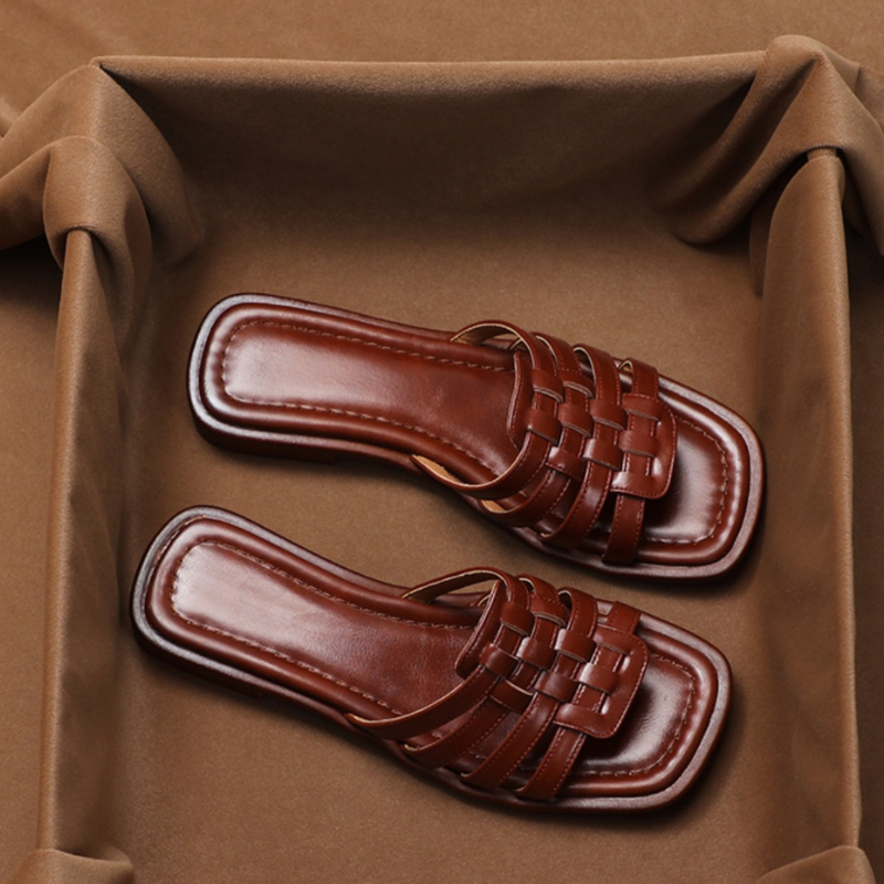 Women's Calabria Woven Leather Slippers - Everyday Elegance