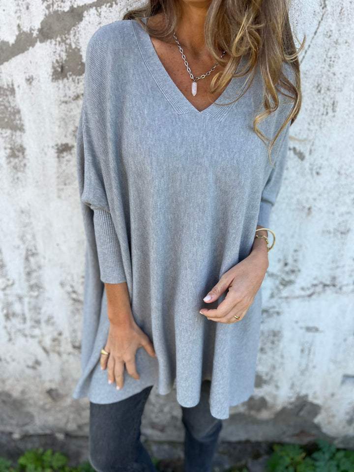 Women's Cashmere V-Neck Sweater - Lightweight & Elegant for Summer