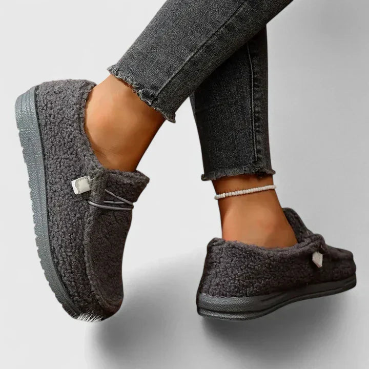Women's Cozy Sherpa Loafers - Plush Slip-Ons for Everyday Warmth