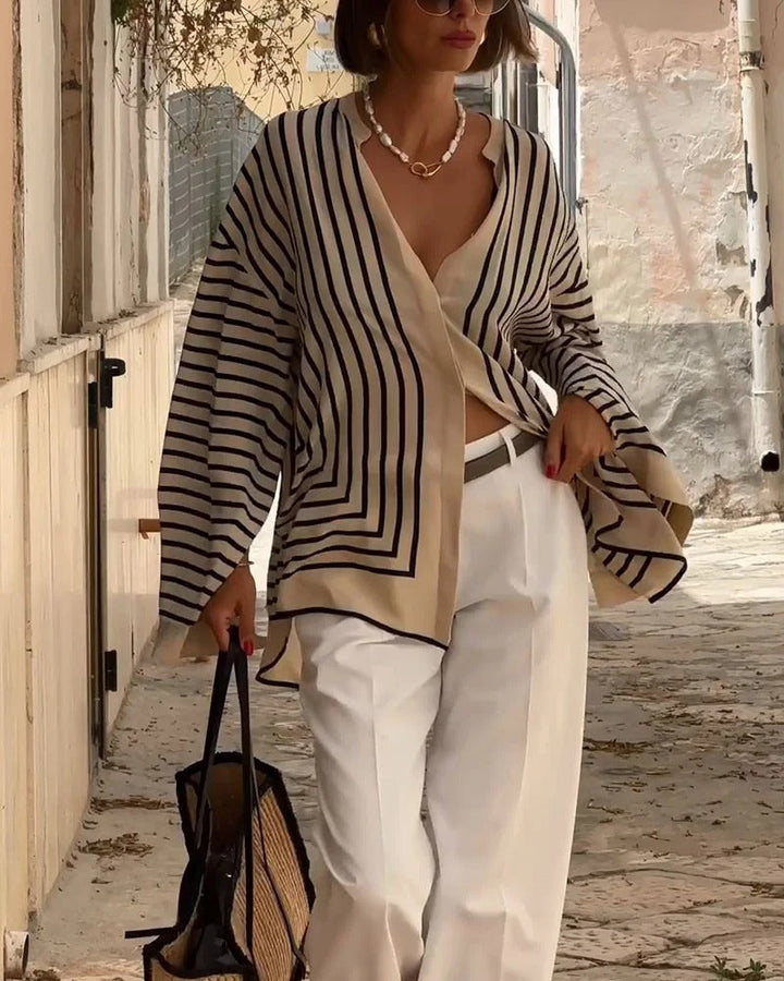 Women's Striped Flowy Blouse - Effortless Everyday Elegance