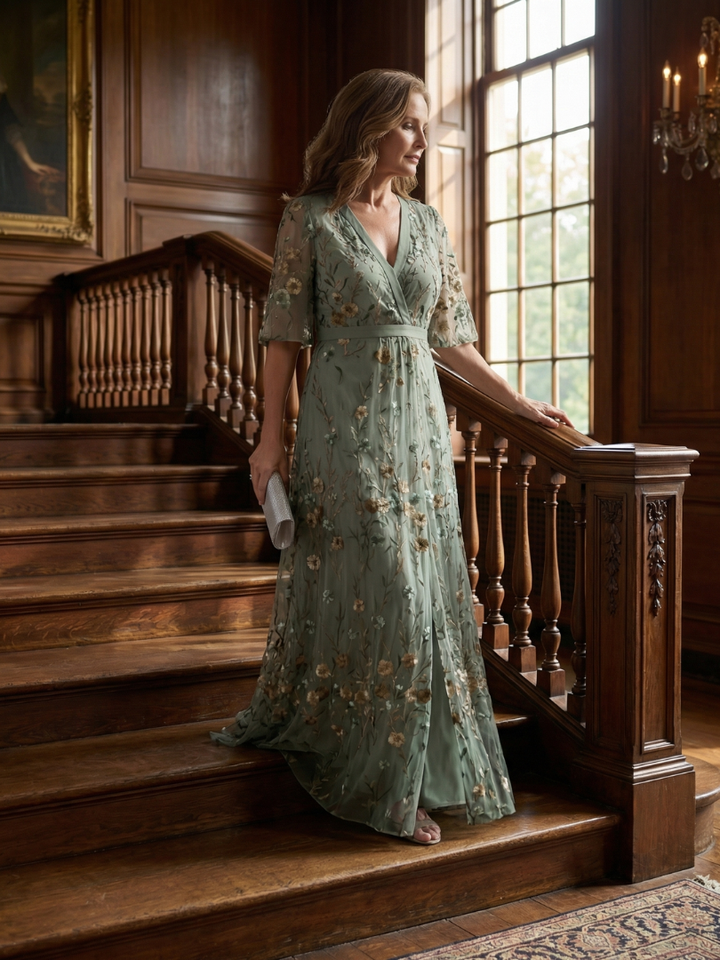 Women's Flowy Maxi Dress with Halter Neck – Effortless Summer Style
