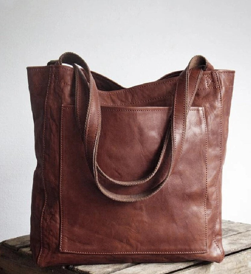 Women's Classic Leather Bag – Spacious & Lightweight