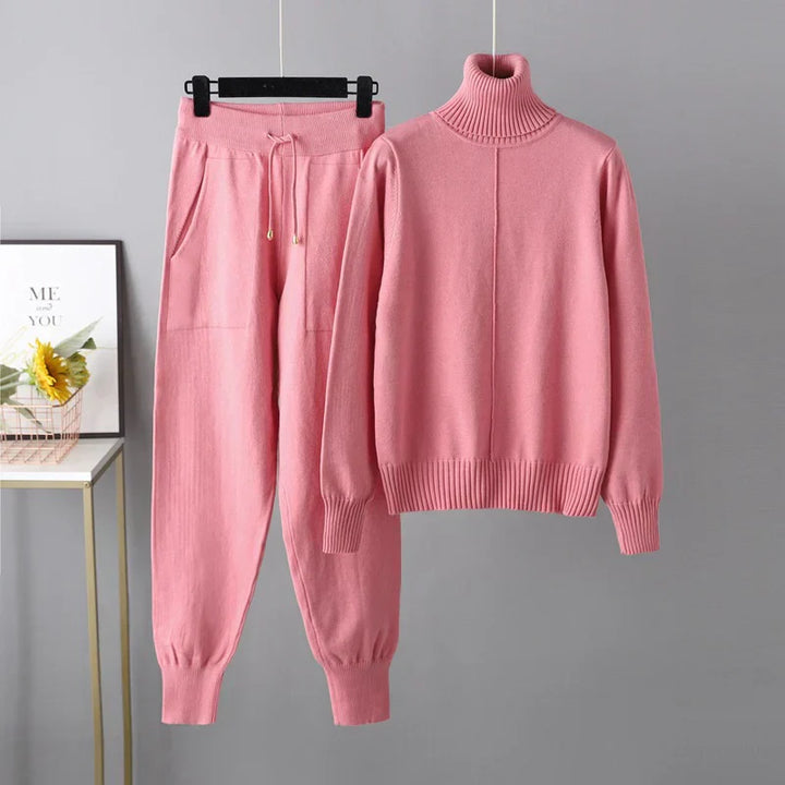 Women's Knit Two-Piece Set - Effortless Minimalist Comfort