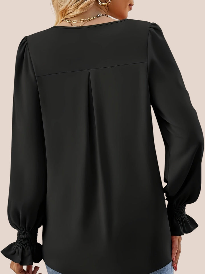 Women's Elegant Blouse - Timeless for Work & Weekends
