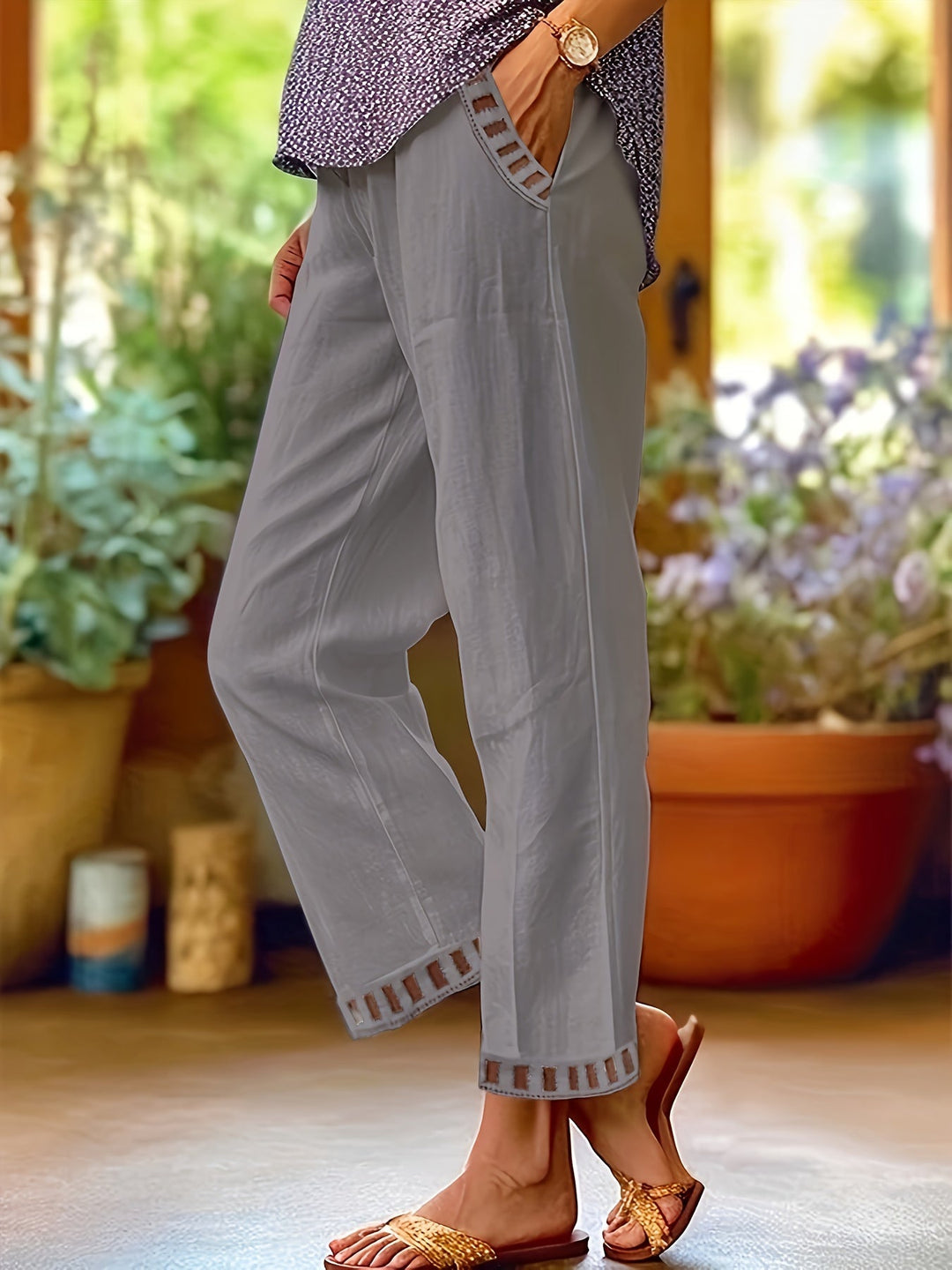 Women's Relaxed Contrast Trim Cropped Pants - Breezy Spring Style