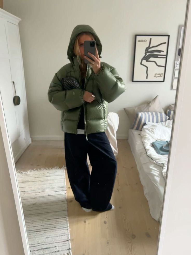 Men's Duck Down Puffer Jacket - Reliable Winter Warmth