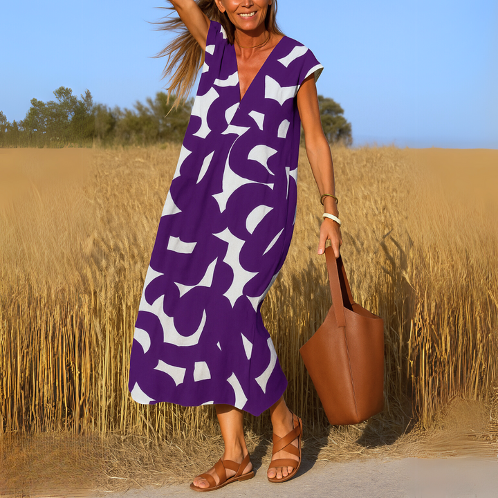 Women's Printed V-Neck Dress - Effortless Everyday Elegance