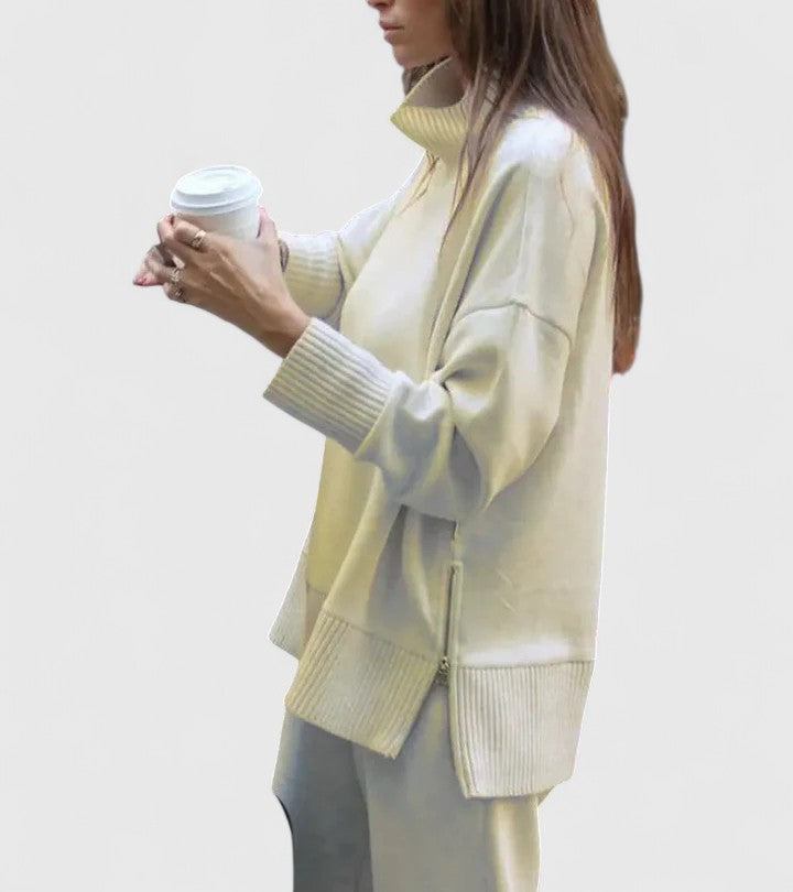 Women's Avery Sophisticated Two-Piece Set - Cozy Elegance