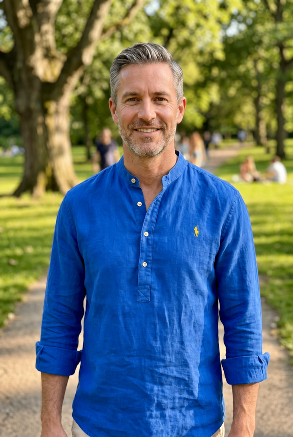 Chris W.