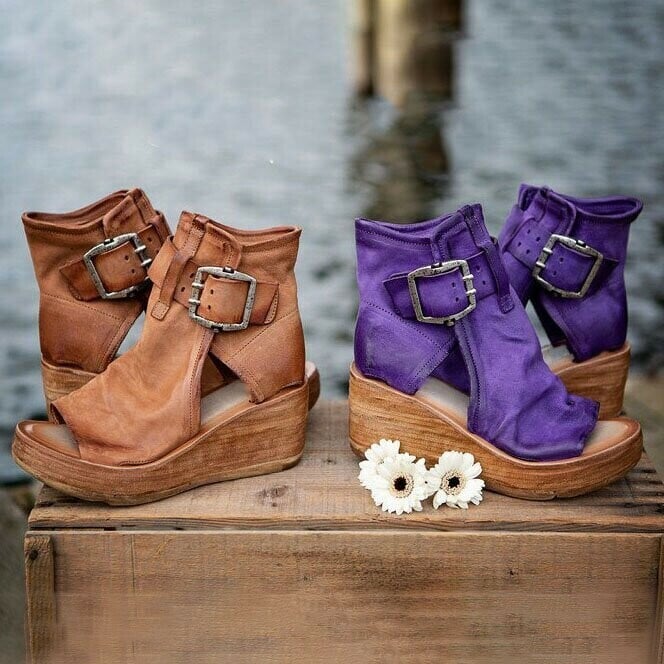 Women's Chic Buckle Wedge Sandals - Effortless Style and Comfort