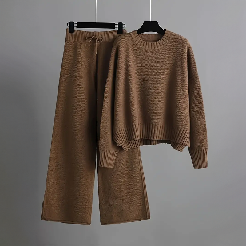 Women's Soft Knit Loungewear Set – Relaxed Jumper & Wide-Leg Trousers