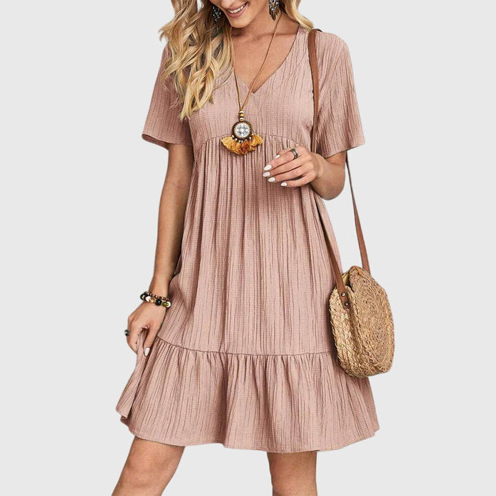 Women's Elegant Flattering Dress - Day to Night Chic