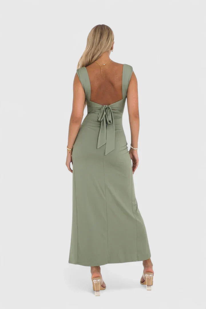 Women's Elegant Maxi Dress - Your Go-To for Sunny Day Style